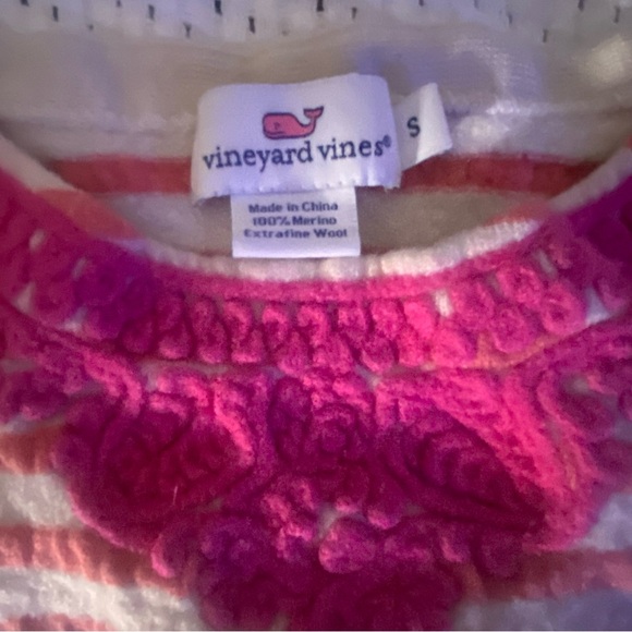 Vineyard Vines Girls Size Small Merino Wool Sweater Striped Embroidered Flower - Picture 2 of 3